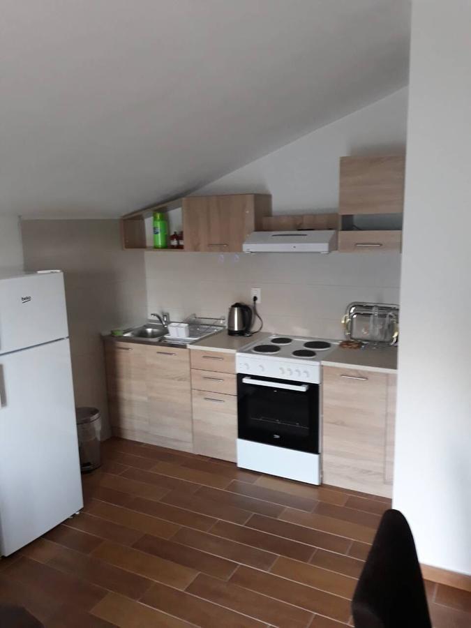 Apartmani Viza Risan Exterior photo
