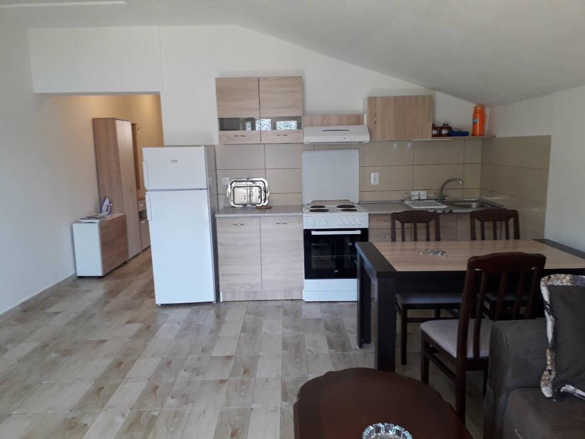 Apartmani Viza Risan Exterior photo